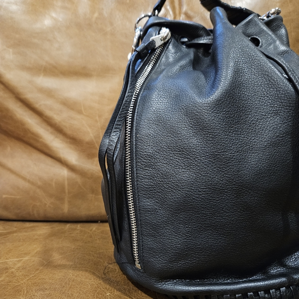 ALLSAINTS Capotal Collection Black Leather Bucket Bag All Saints SAMPLE - Picture 7 of 12